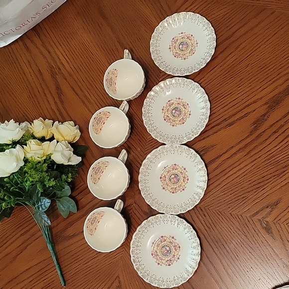 VTG TEA SET AND DESSERT DISH - Picture 10 of 17
